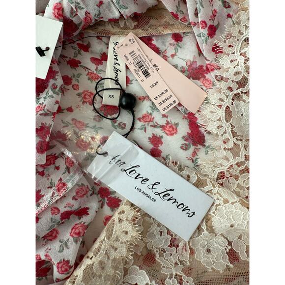 For Love & Lemons NWT Victoria’s Secret Pink Lace Floral Melrose Mini Robe XS - Picture 12 of 14